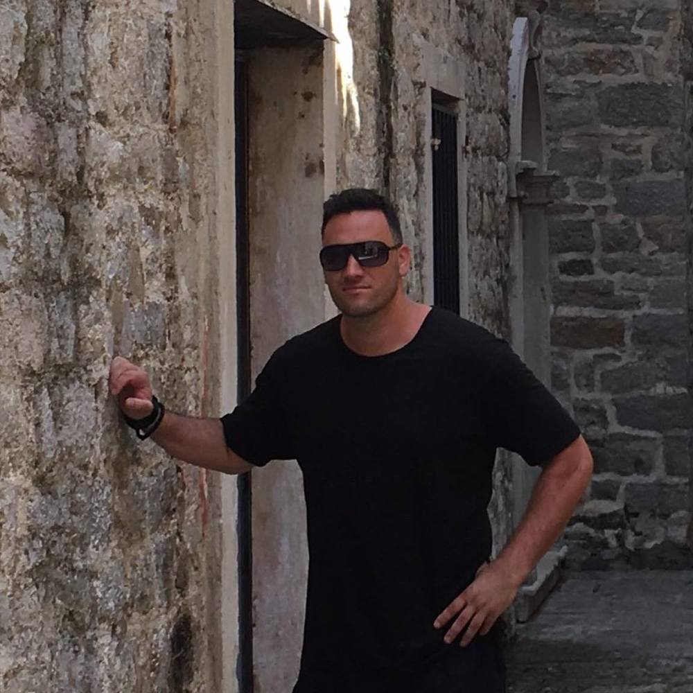 Meet your Posher, Bojan